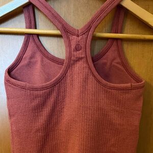 Lululemon Ebb to Street Tank